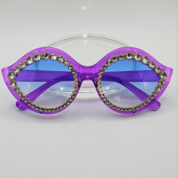 Luxury Crystal Sunglasses - Picture 4 of 5